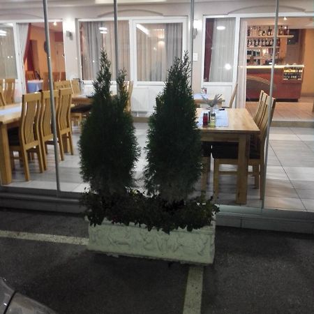Motel Restoran Gurman Banja Luka Zewnętrze zdjęcie